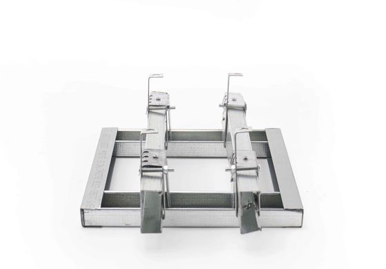 Хорошая цена Обычный приостанавливанный потолок для штукатурной плиты со светлым стальным материалом киля онлайн