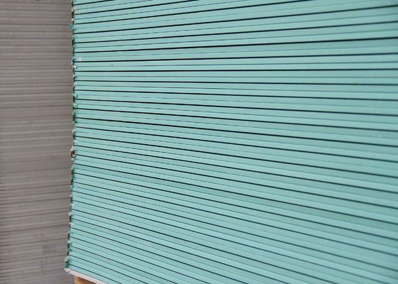 Хорошая цена Ширина 1200 мм Зелёная гипсовая доска водостойкая гипсовая доска для листов гипсокартона и потолков онлайн